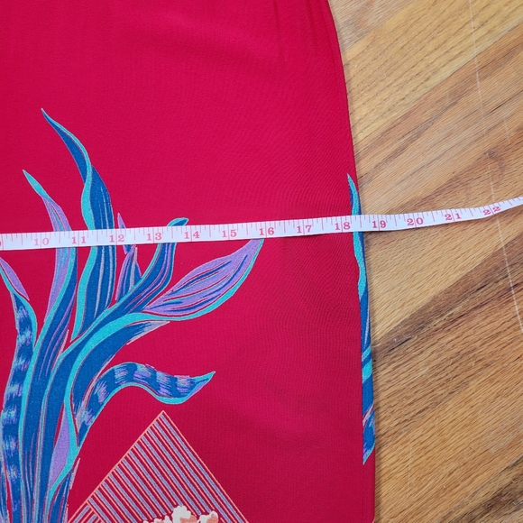 Lizzy & Johnny Silk Dress Red With Floral Asian Print Side Slit Slit Sleeves - Picture 14 of 16